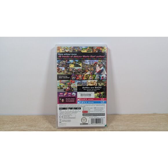 Mario Kart 8 Deluxe (Nintendo Switch, 2017) – Complete with Case & Cartridge - Picture 2 of 5